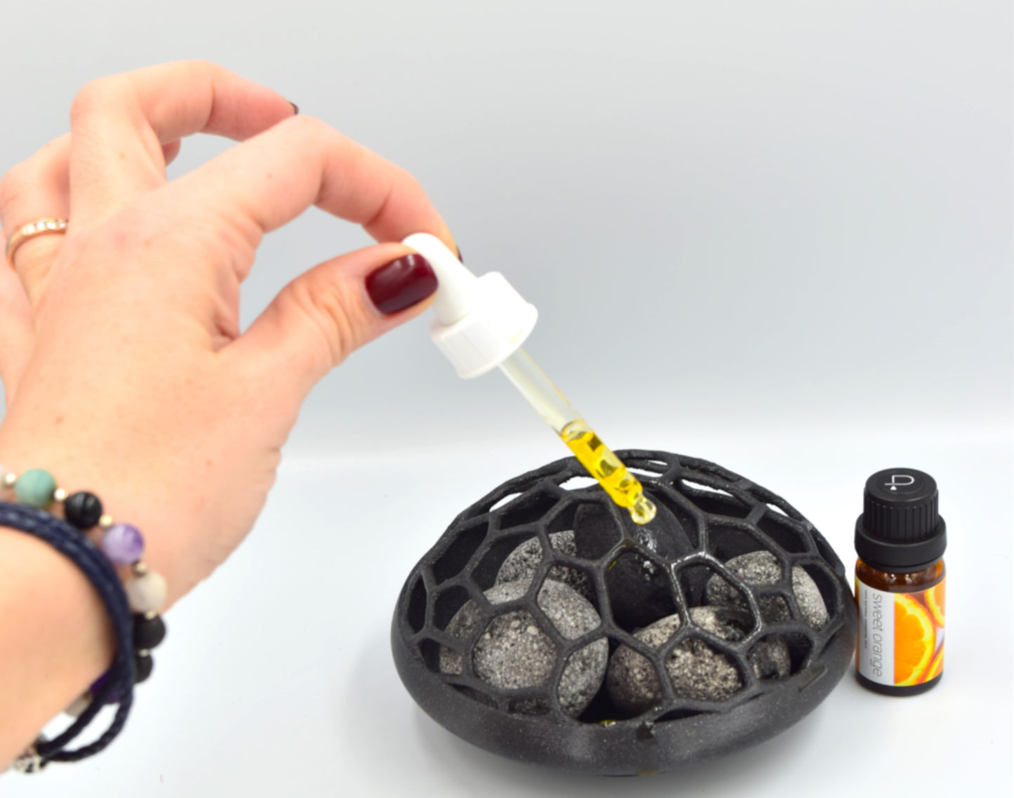 Modern Lava Stone Diffuser – Unique Geometric Aromatherapy Decor