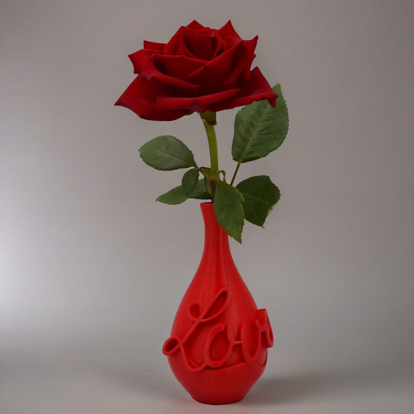 Love Vase – A Romantic Statement Piece for Special Moments